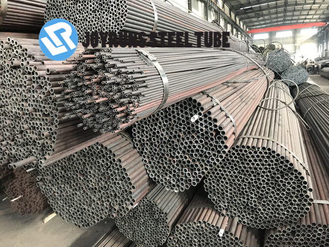 ASTM A213 T11 Heavy Wall Steel Tubing , Cold Drawing Seamless Boiler Steel Tube 2
